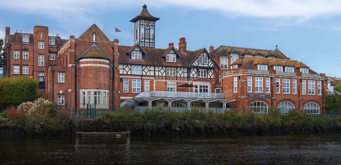 Radnor House Prep School will occupy the beautiful, historic Pope's Villa, originally built in 1842, on the banks of the Thames in Twickenham. Pope's Villa is the current home of Radnor House Twickenham senior school, which will be moving to its majestic new home Kneller Hall in September 2023. 